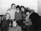 Девчонки в клубе <h3>(фото из архива Виктории Мозголовой)</h3>