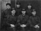 Родичев Семён (крайний слева во втором ряду) <h3>(фото из архива Галины Асламовой)</h3>