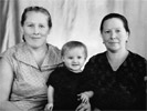 Макаровы Нина, Марина и Екатерина <h3>(фото из архива Галины Макаровой)</h3>